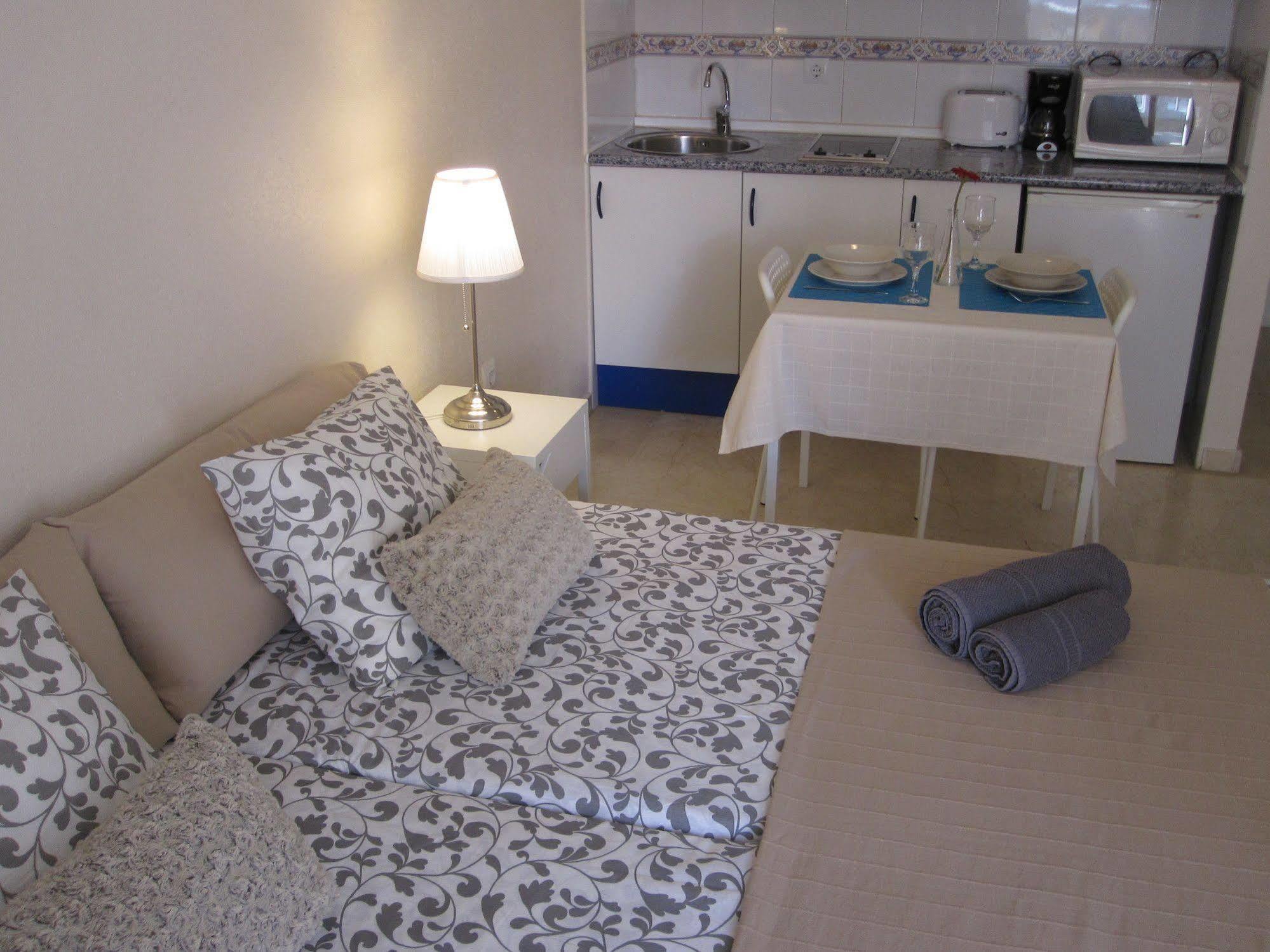 Fan Flat Mariscal Apartment Malaga Ngoại thất bức ảnh
