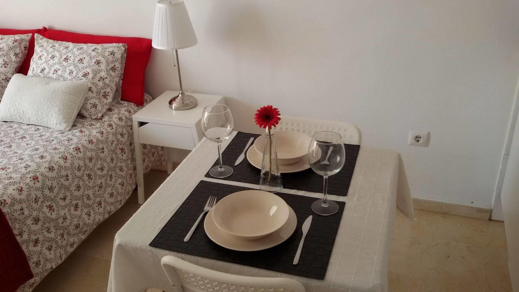 Fan Flat Mariscal Apartment Malaga Ngoại thất bức ảnh