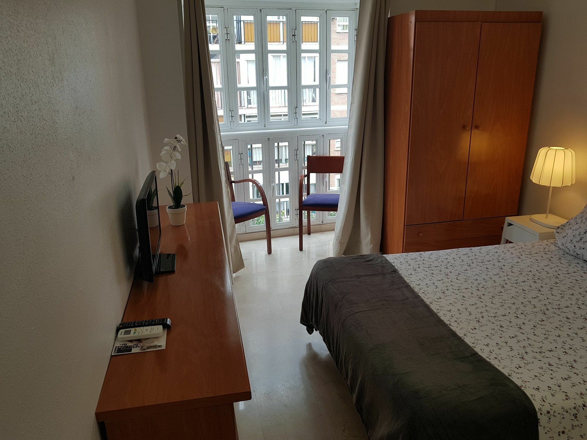 Fan Flat Mariscal Apartment Malaga Ngoại thất bức ảnh